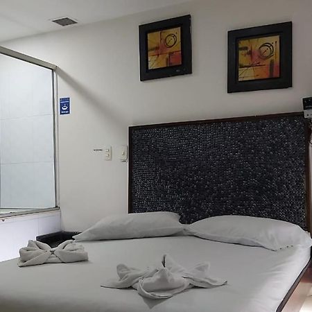 Hotel Marat Suite Medellín Eksteriør billede