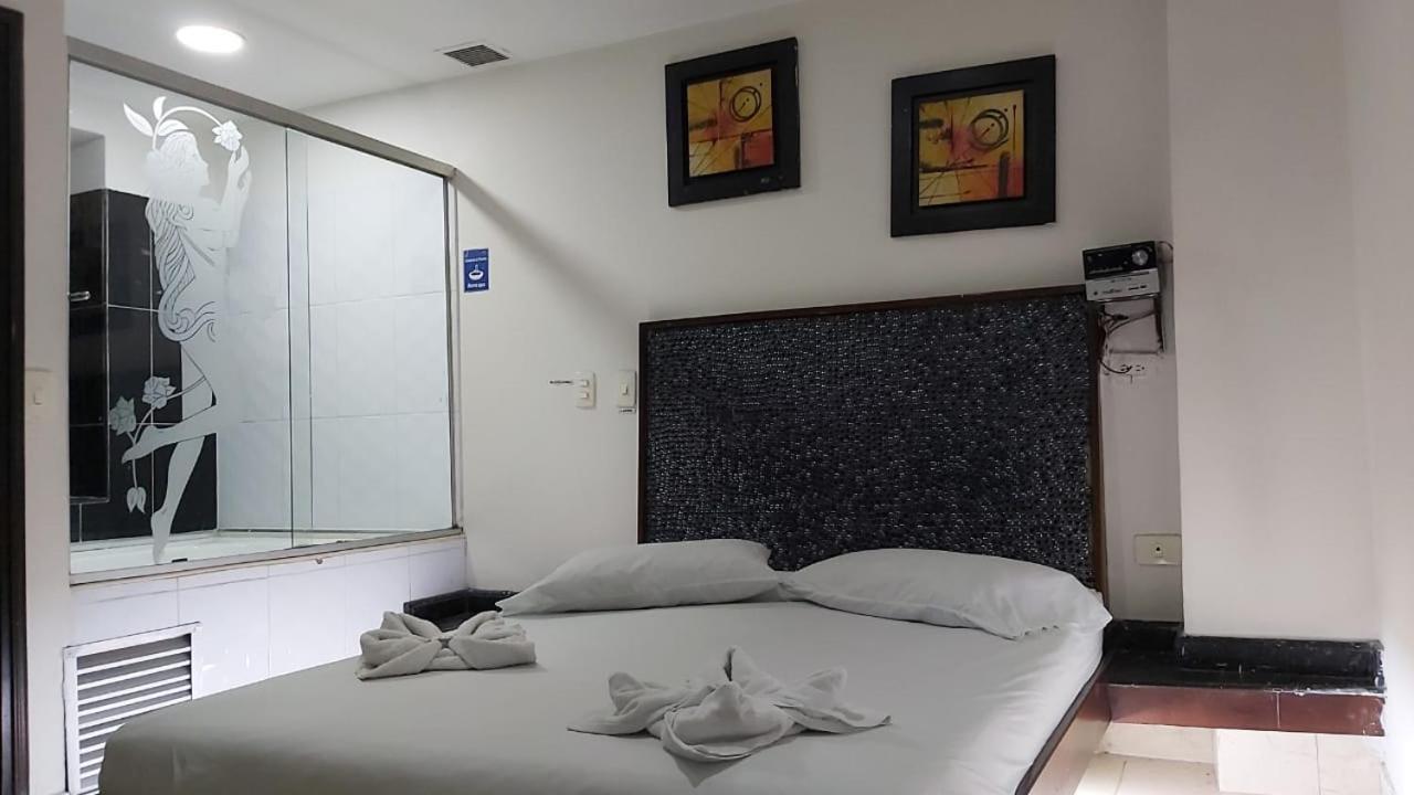 Hotel Marat Suite Medellín Eksteriør billede